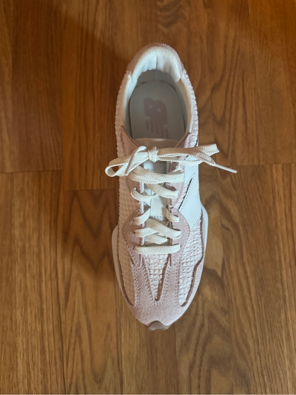 New Balance 327 Sneakers - Picture 4 of 7